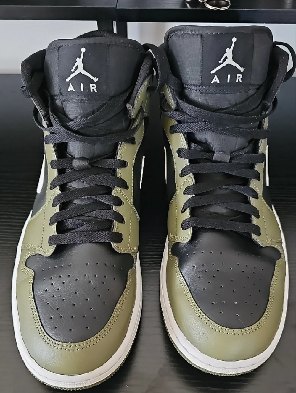 Jordan Mid Olive / Black / White Men’s Sneakers